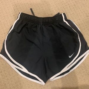 😎5 for $25😎 Nike short size XS